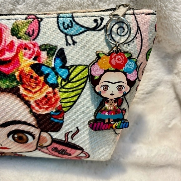 Frida Kahlo Bag Cream Textured Clutch Frida Print Zipper Pull Morelia Mexico - Picture 3 of 11